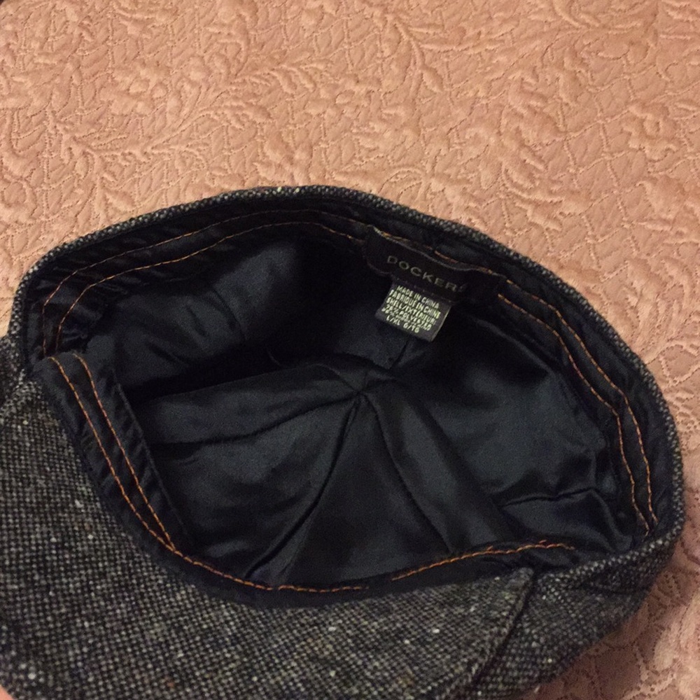 Men’s hat - Picture 3 of 3
